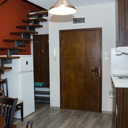 Private Maisonette W/ Terrace + View - Port Lejlighed *
