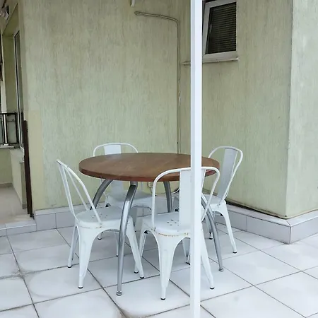 Private Maisonette W/ Terrace + View - Port Апартамент